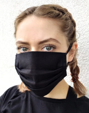 Reusable face mask with elastics